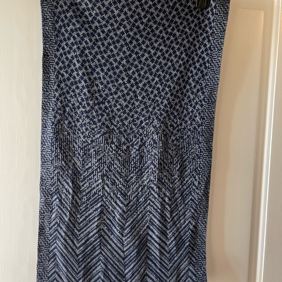 Accessories - NWOT Wool Infinity Scarf with Blue and Gray Geometric Pattern